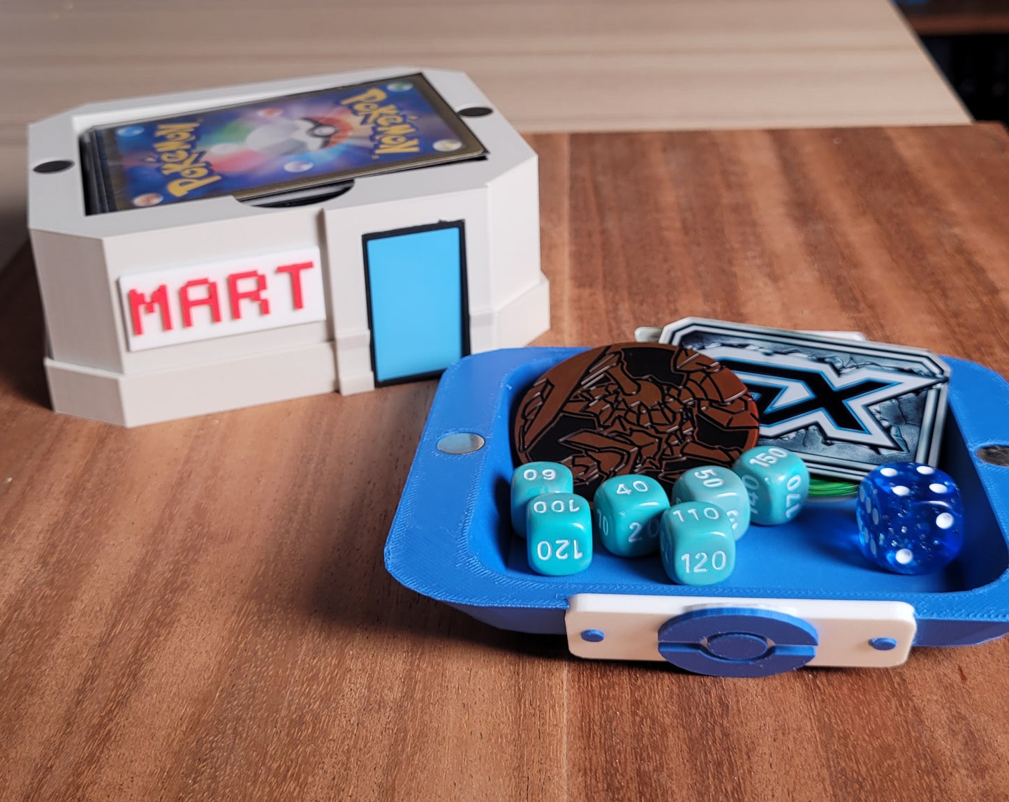 [PREORDER] Poké Mart Deck & Storage Box
